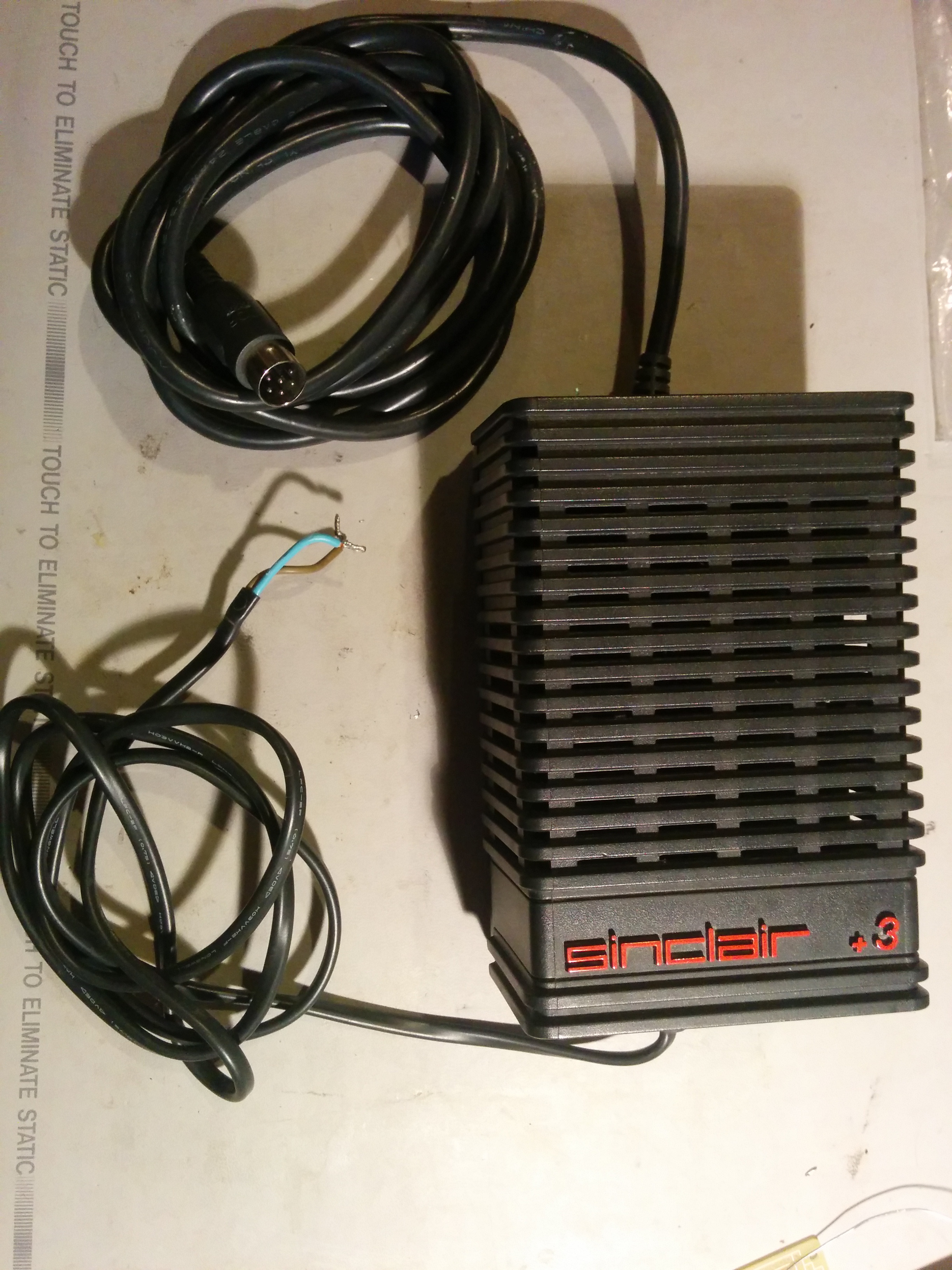 Replacing the ZX Spectrum +3 PSU « MattInX's Miscellaneous Musings